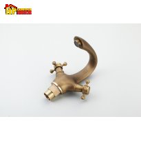 VÒI LAVABO NÓNG LẠNH ĐỒNG THAU CỔ ĐIỂN 2011