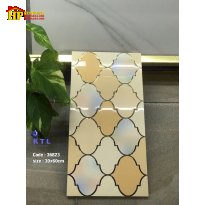 GẠCH TRANG TRÍ 30X60 SẮC VÀNG HỌA TIẾT LỒNG ĐÈN KẾT HỢP NHỦ VÀNG NHẬP KHẨU CAO CẤP
