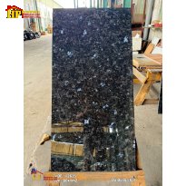 GẠCH LÁT NỀN 60X120 MÀU ĐEN HUYỀN BÍ HỌA TIẾT GIẢ VÂN ĐÁ HOA CƯƠNG XANH NHẬP KHẨU CAO CẤP