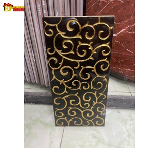 GẠCH TRANG TRÍ 30X60 SẮC MÀU ĐEN HUYỀN BÍ HỌA TIẾT VÂN CUỘN KHẮC KIM NHẬP KHẨU CAO CẤP