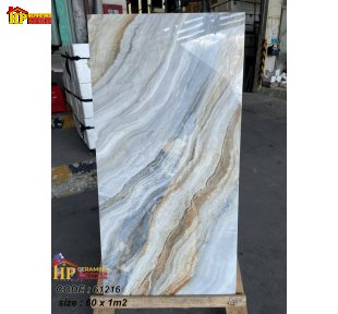 GẠCH LÁT NỀN 60X120 SẮC MÀU XANH LAM KHÓI ĐAN XEN TRẮNG SỮA ĐIỂM NHẤN DẢI VÂN MÀU VÀNG HỔ PHÁCH CAO CẤP
