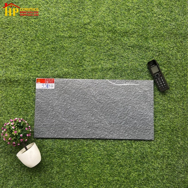 GẠCH ỐP LÁT 30X60 ĐÁ MATT SẦN ĐÁ CHẺ VÂN ĐÁ XÁM ĐẬM 9581 CAO CẤP GIÁ RẺ