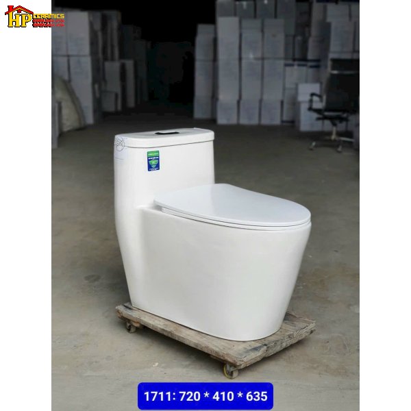 BÀN CẦU MÔT KHỐI TRẮNG NẮP UF 1711 NHẬP KHẨU CAO CẤP GIÁ RẺ