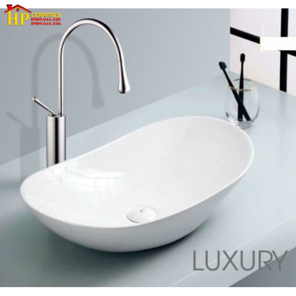 LAVABO SỨ TRẮNG HÌNH THỔI VÀNG LB24 NHẬP KHẨU CAO CẤP GIÁ RẺ