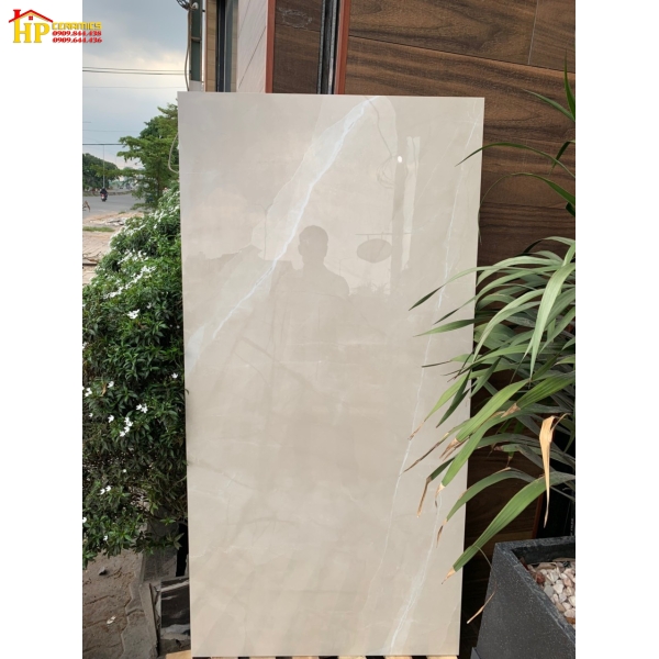 GẠCH LÁT NỀN 80X160 VÂN VÀNG KEM NHẬP KHẨU
