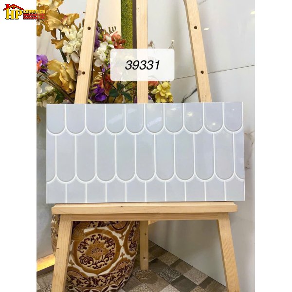 GẠCH TRANG TRÍ 30X60 SẮC MÀU XÁM NHẠT HỌA TIẾT LÔNG VŨ 3D NHẬP KHẨU CAO CẤP
