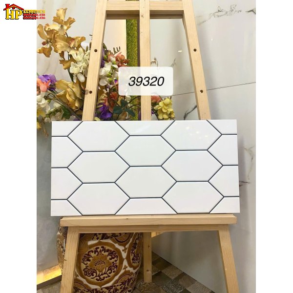 GẠCH TRANG TRÍ 30X60 SẮC MÀU TRẮNG HỌA TIẾT LỤC GIÁC THUÔN DÀI NHẬP KHẨU CAO CẤP